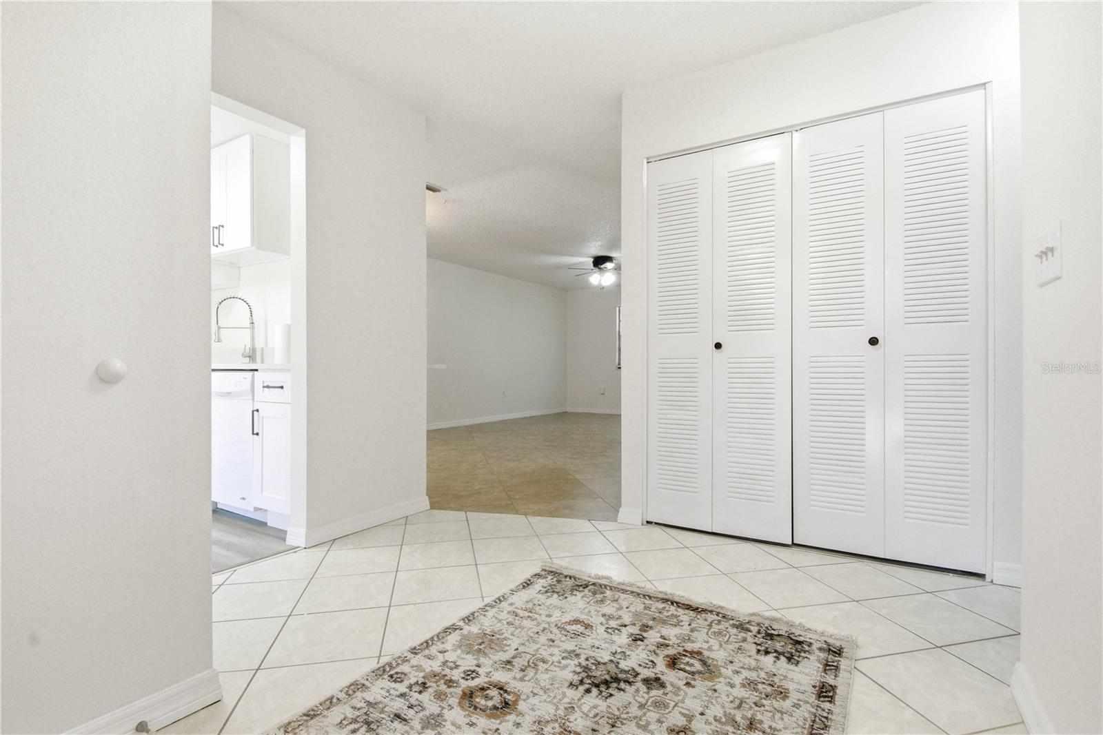 2909 FIG CT, PALM HARBOR, FL — photo 5