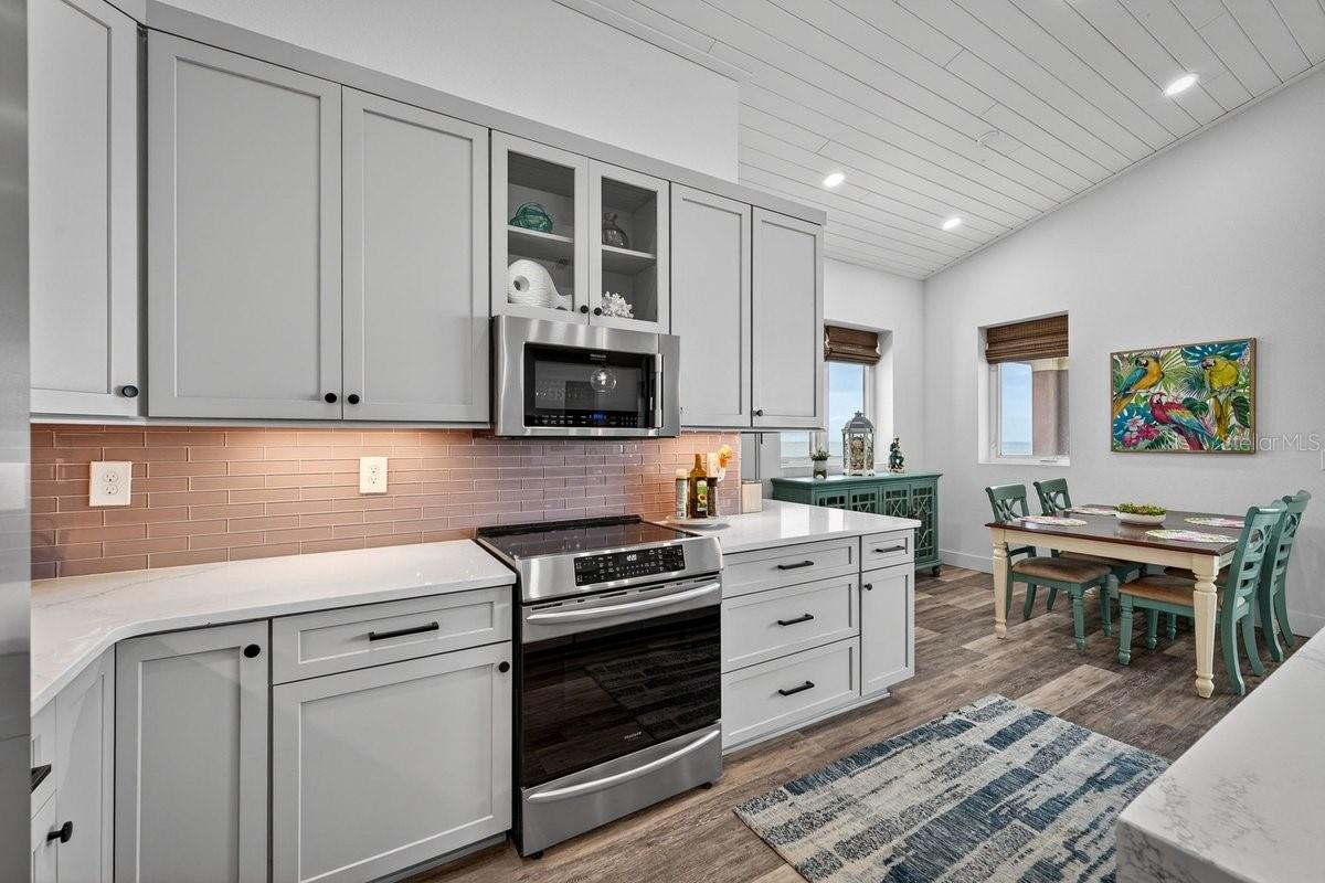 2112 S OCEAN SHORE BLVD, FLAGLER BEACH, FL — photo 14