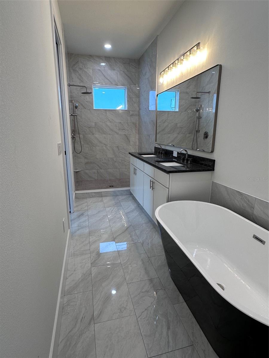 1531 29TH AVE N, ST PETERSBURG, FL — photo 16