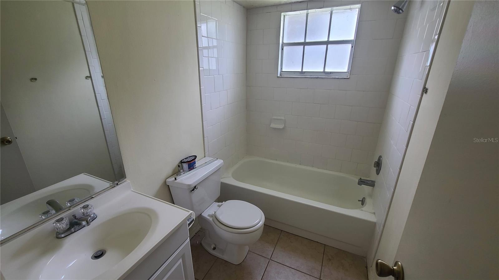 454 FAIRWAYS CIR #B102, OCALA, FL — photo 3