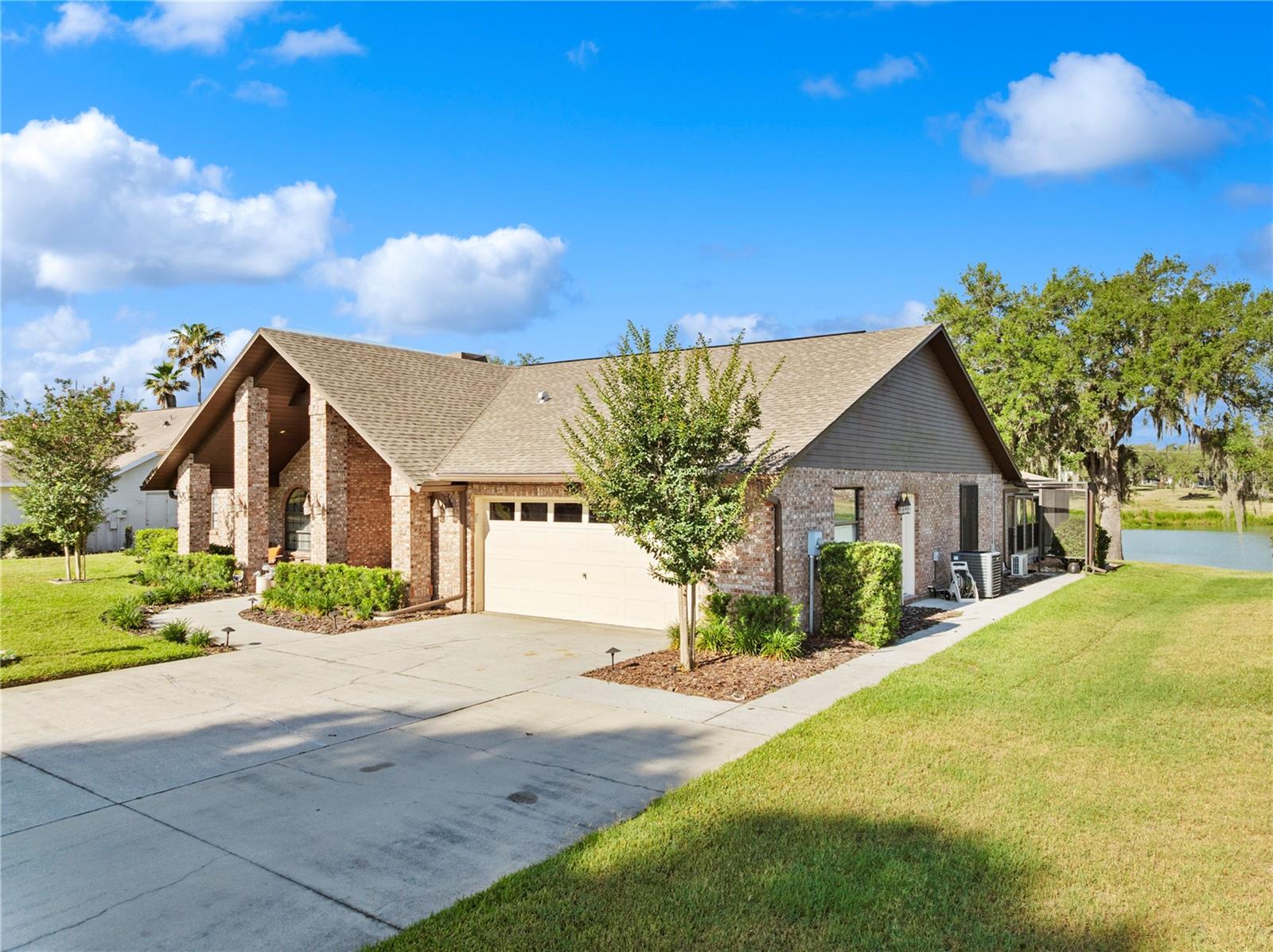 6219 HUNTINGTON DR, ZEPHYRHILLS, FL — photo 45