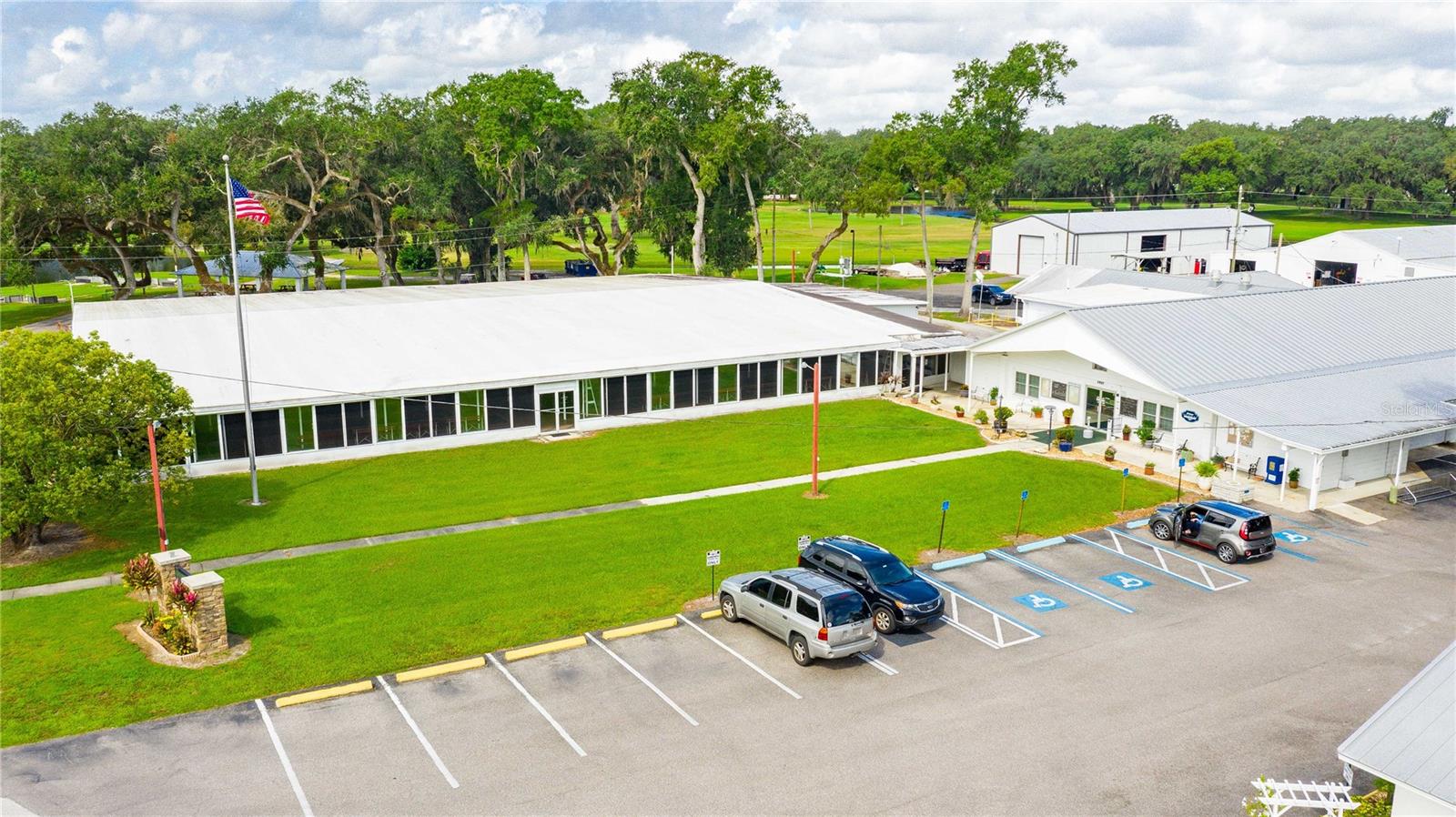 36747 LAKEWOOD DR, ZEPHYRHILLS, FL — photo 51