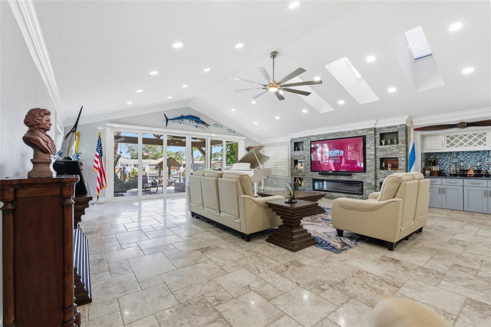 3874 48TH AVE S, ST PETERSBURG, FL — photo 7