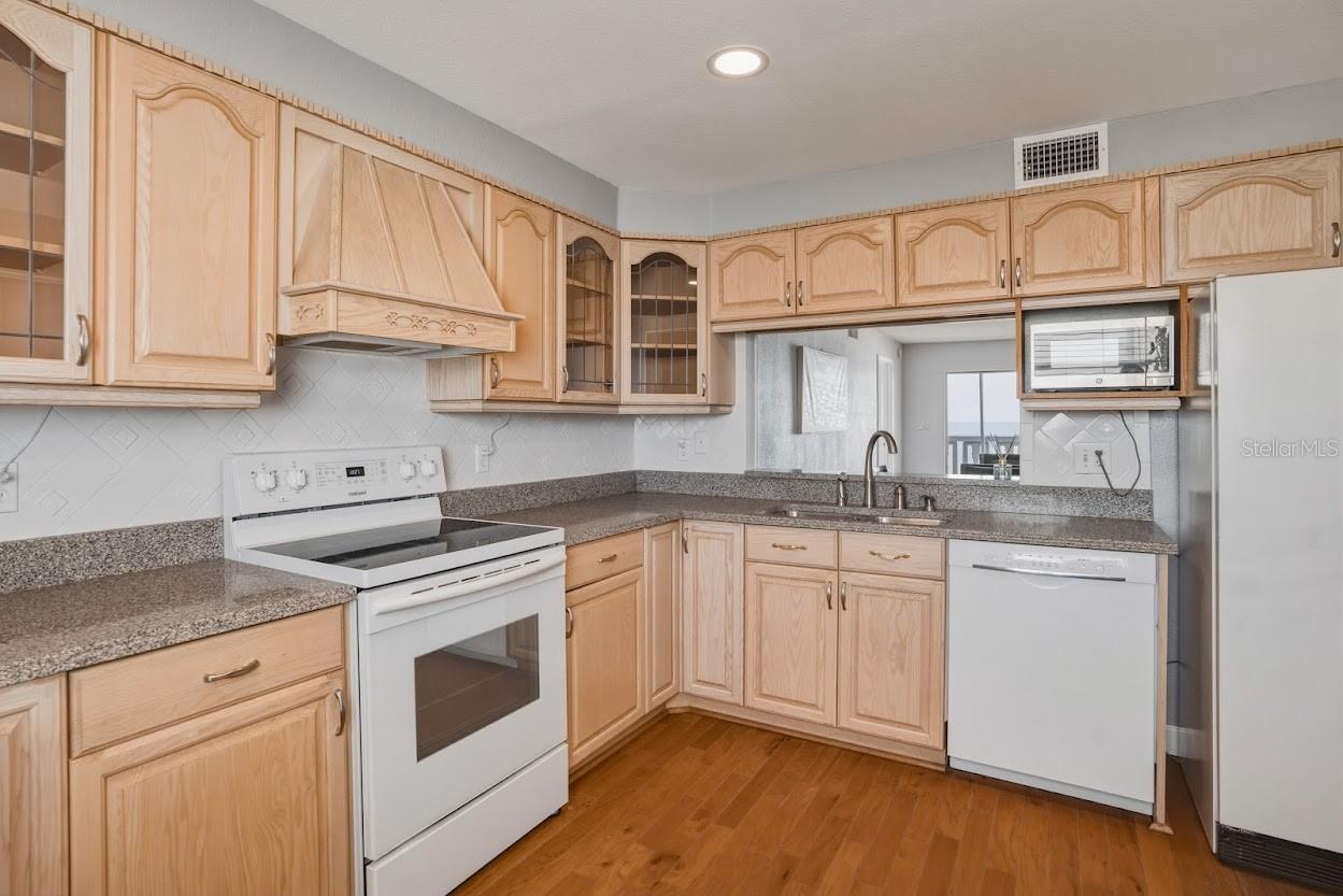 403 GULF WAY #601, ST PETE BEACH, FL — photo 13