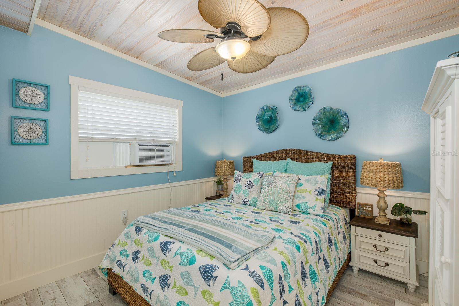 5473 DARLENE ST, WEEKI WACHEE, FL — photo 9