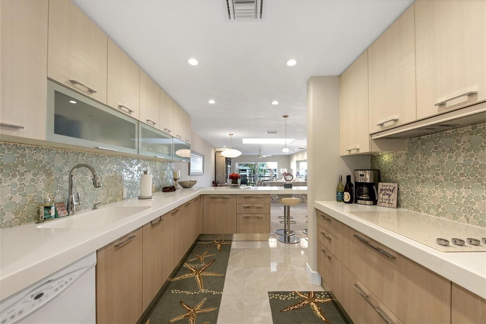 5757 GULF OF MEXICO DR #305, LONGBOAT KEY, FL — photo 12