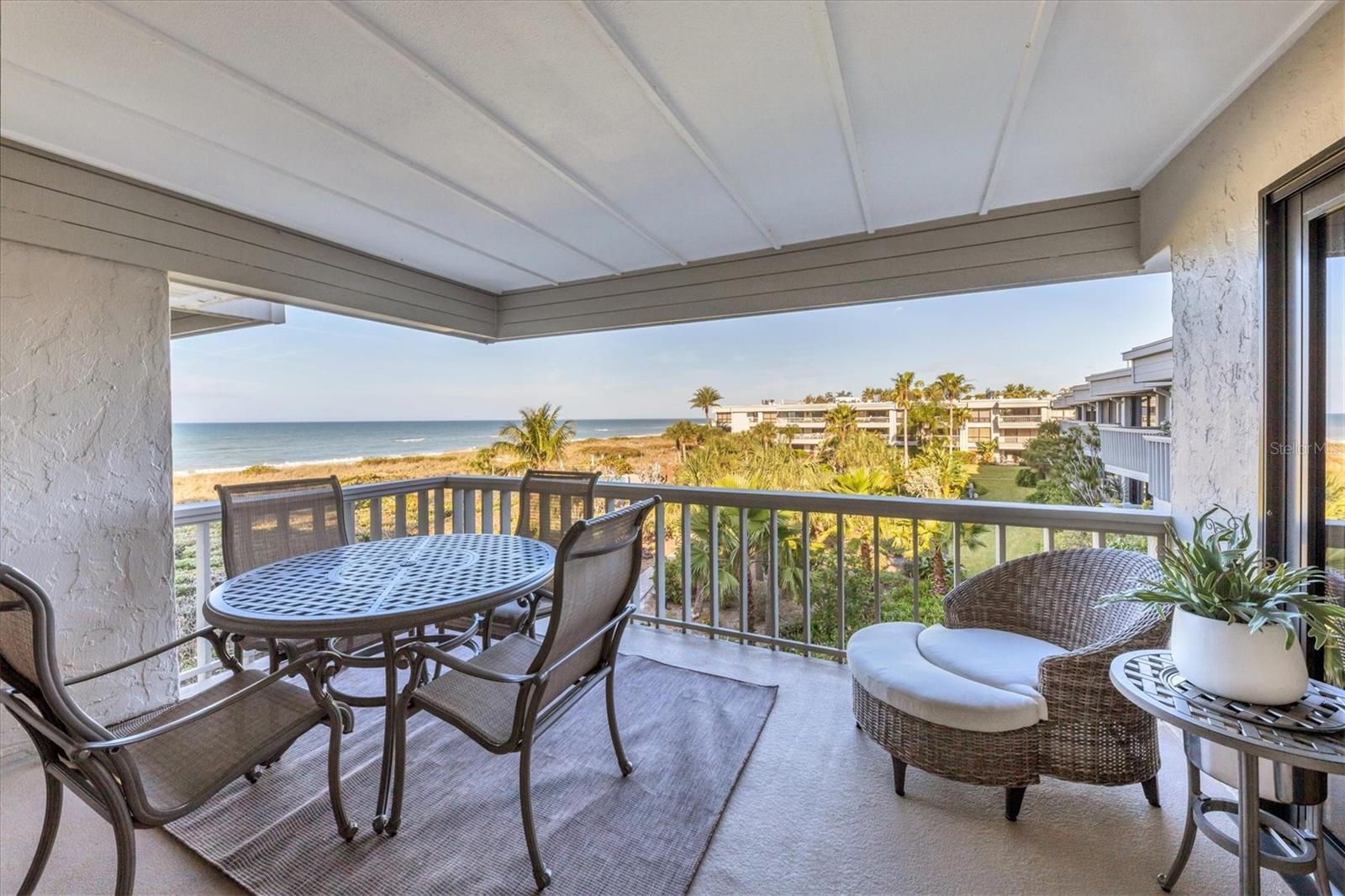 5757 GULF OF MEXICO DR #305, LONGBOAT KEY, FL