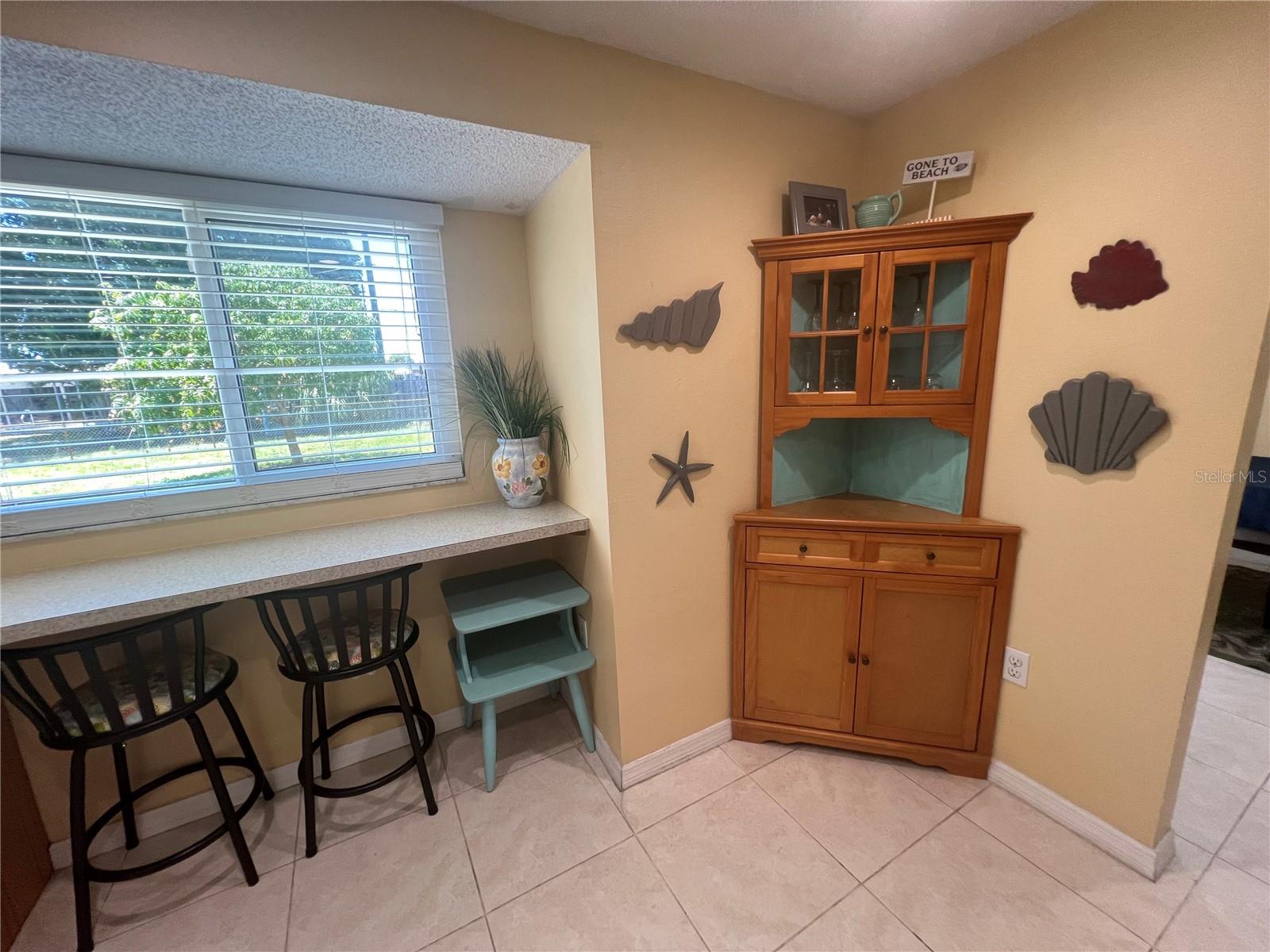 650 HARTFORD DR NW, PORT CHARLOTTE, FL — photo 8