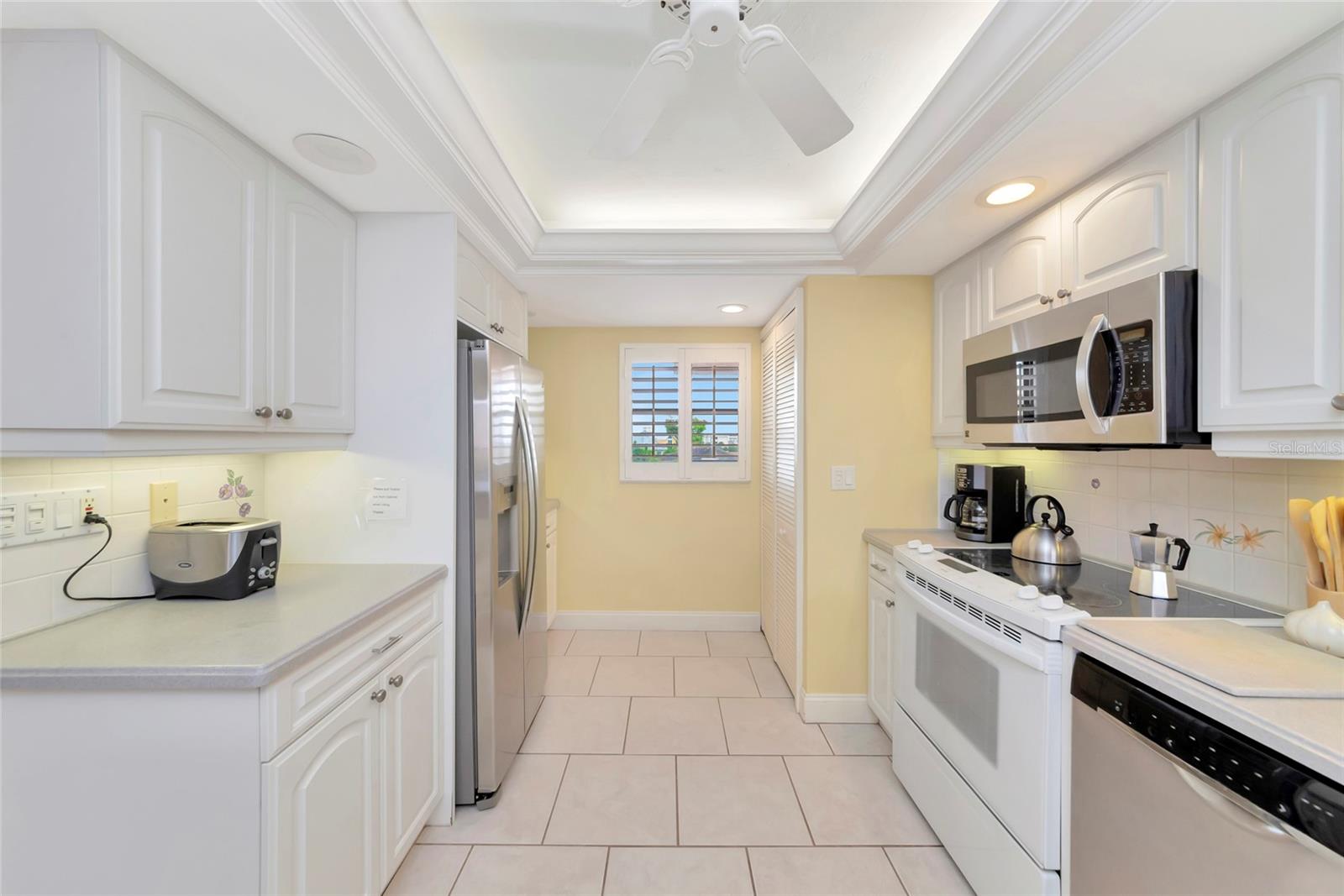 6480 MIDNIGHT PASS RD #503, SARASOTA, FL — photo 11