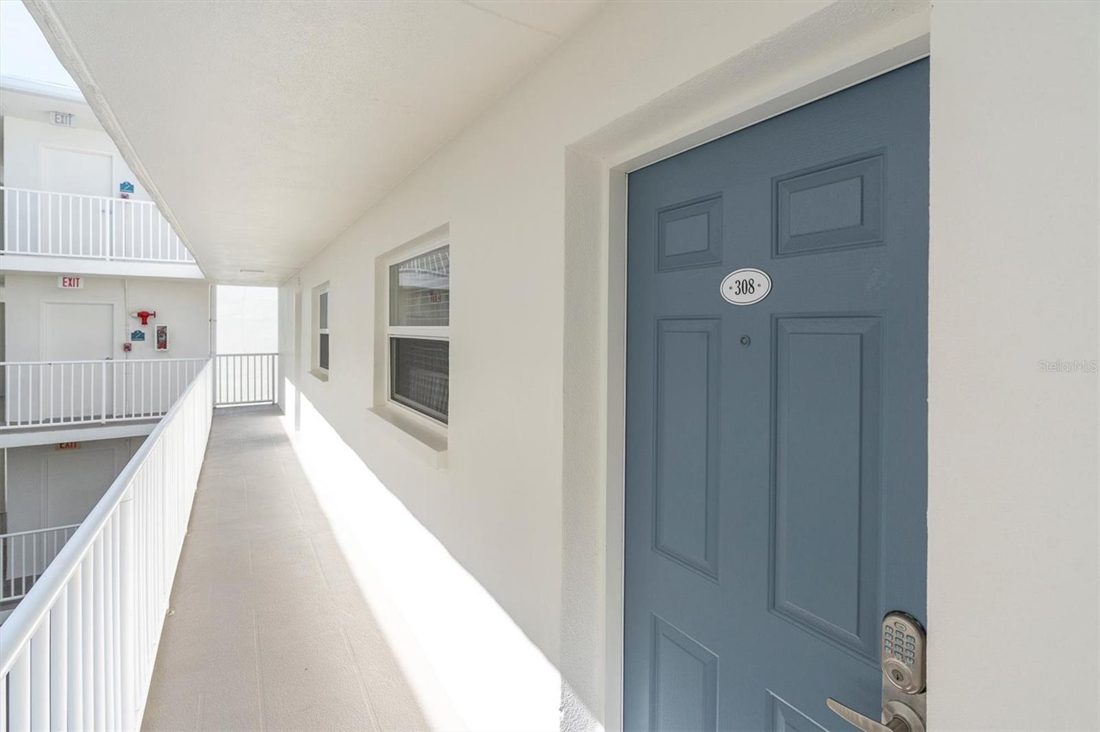 19610 GULF BLVD #308, INDIAN ROCKS BEACH, FL — photo 4