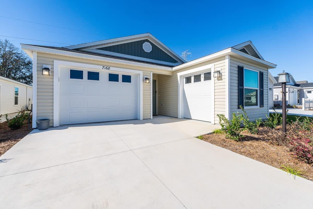 7168 DENVER AVE, THE VILLAGES, FL — photo 4