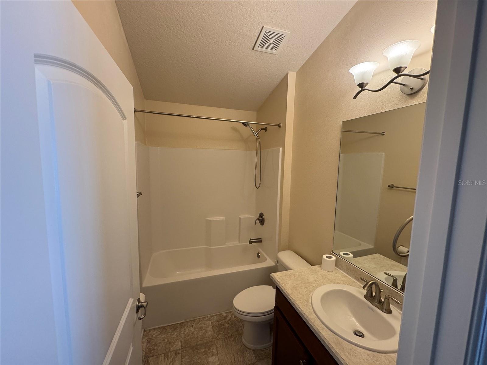 906 CHESTNUT DR, FRUITLAND PARK, FL — photo 104