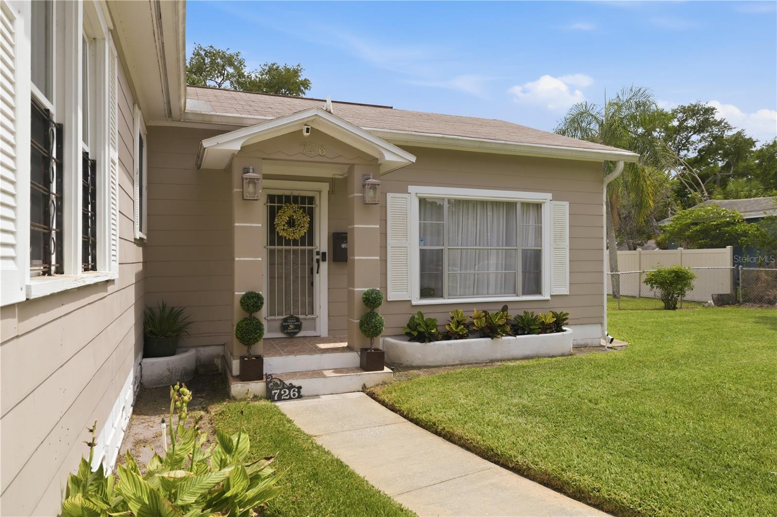726 17TH AVE S, ST PETERSBURG, FL — photo 2