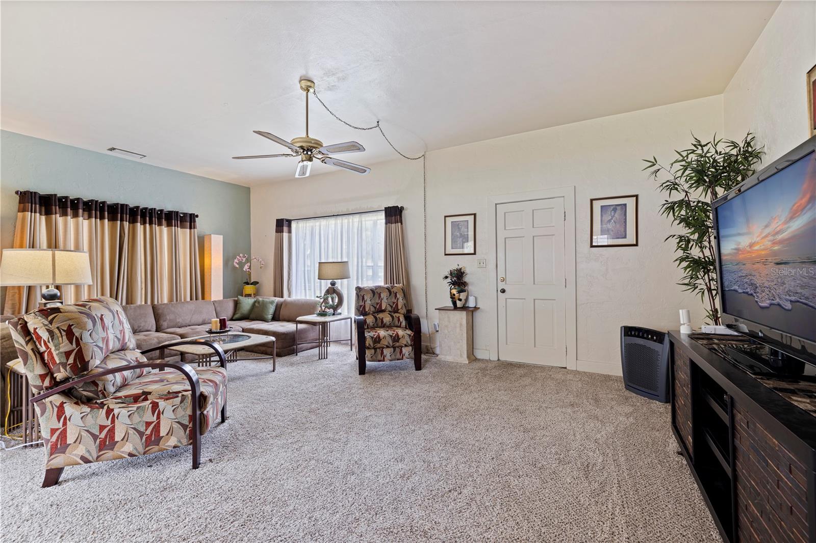 726 17TH AVE S, ST PETERSBURG, FL — photo 4