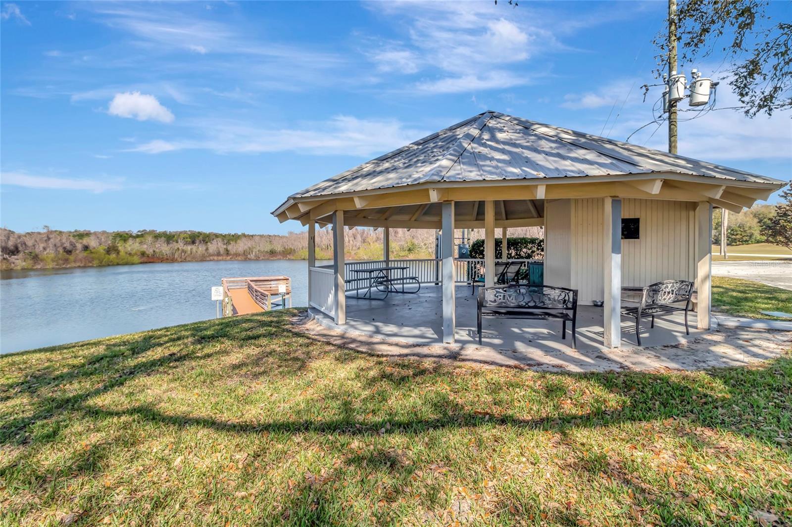 2011 WHITE OAK LN #20, ZELLWOOD, FL — photo 38