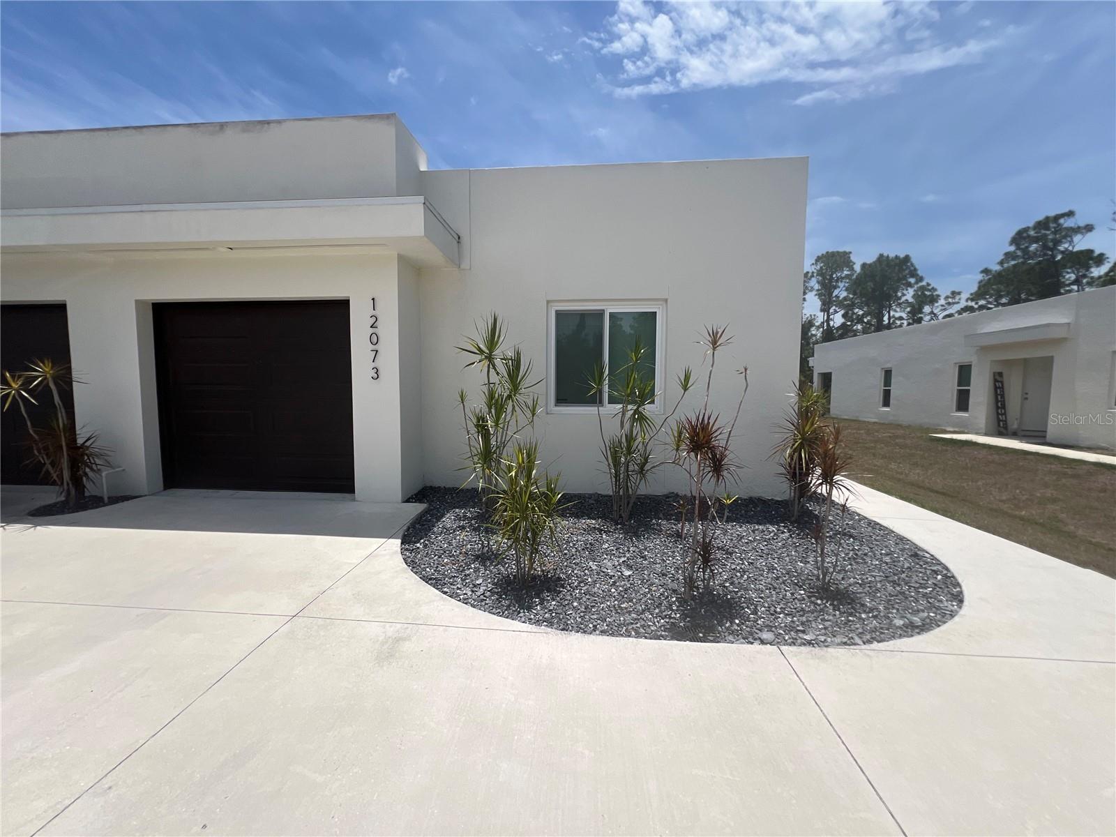12073 HENLEY AVE, PORT CHARLOTTE, FL — photo 2