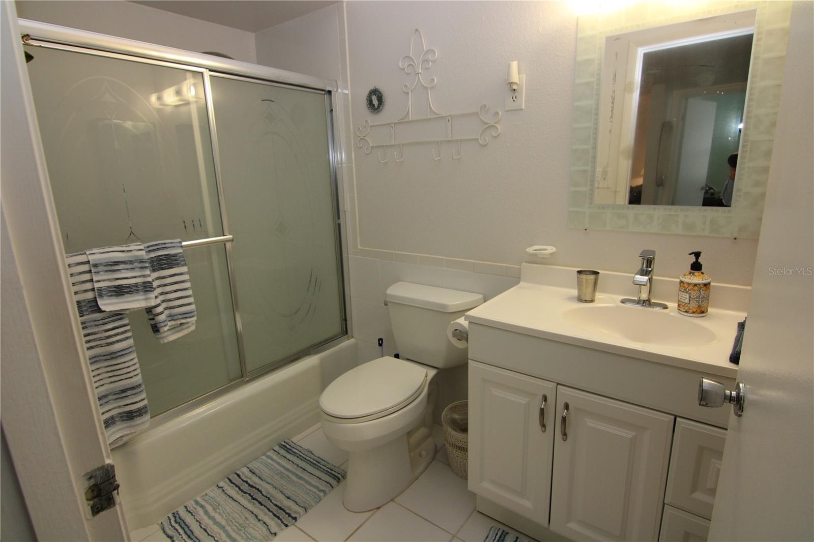 810 OAKMONT AVE, SUN CITY CENTER, FL — photo 10
