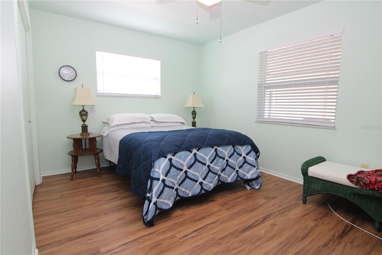 810 OAKMONT AVE, SUN CITY CENTER, FL — photo 14