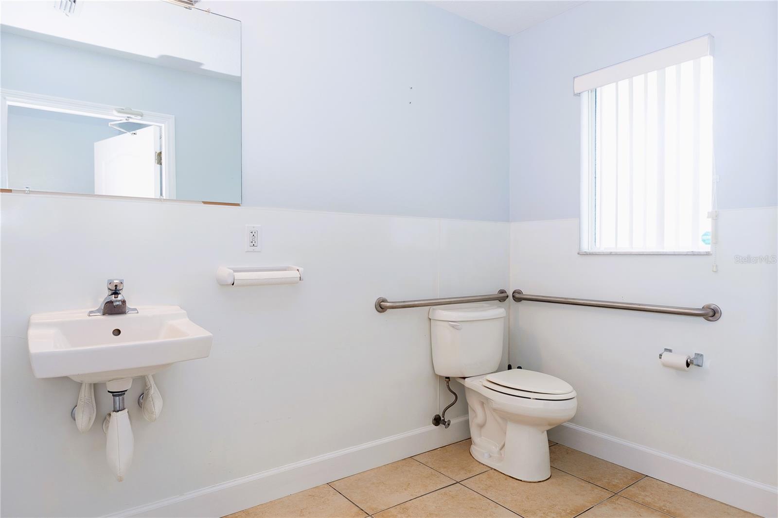 2001 MANATEE AVE E #104, BRADENTON, FL — photo 15