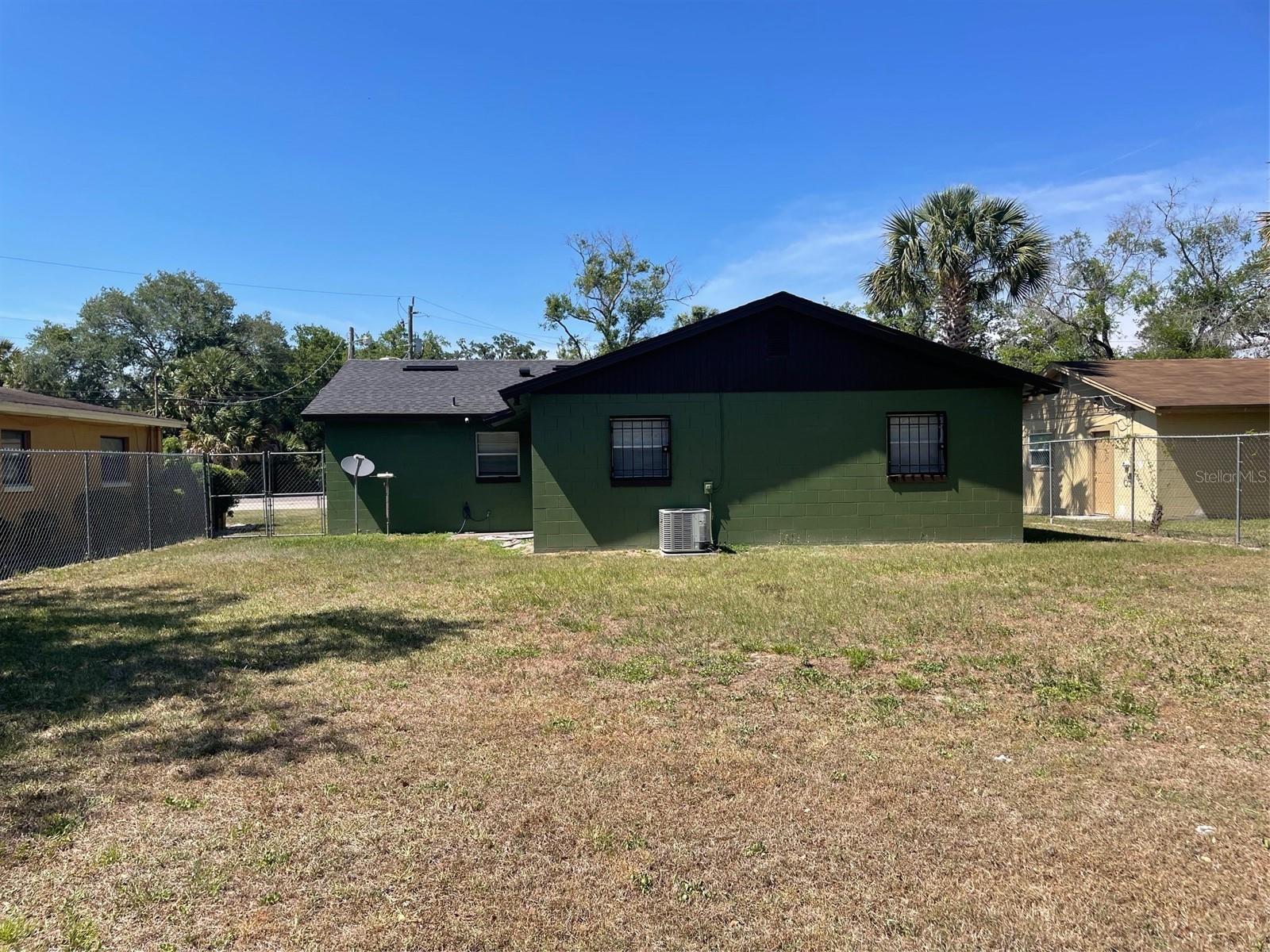 1935 W 14TH ST, SANFORD, FL — photo 22