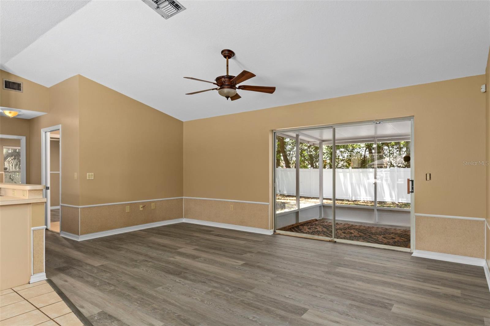 6236 W PINEDALE CIR, CRYSTAL RIVER, FL — photo 7