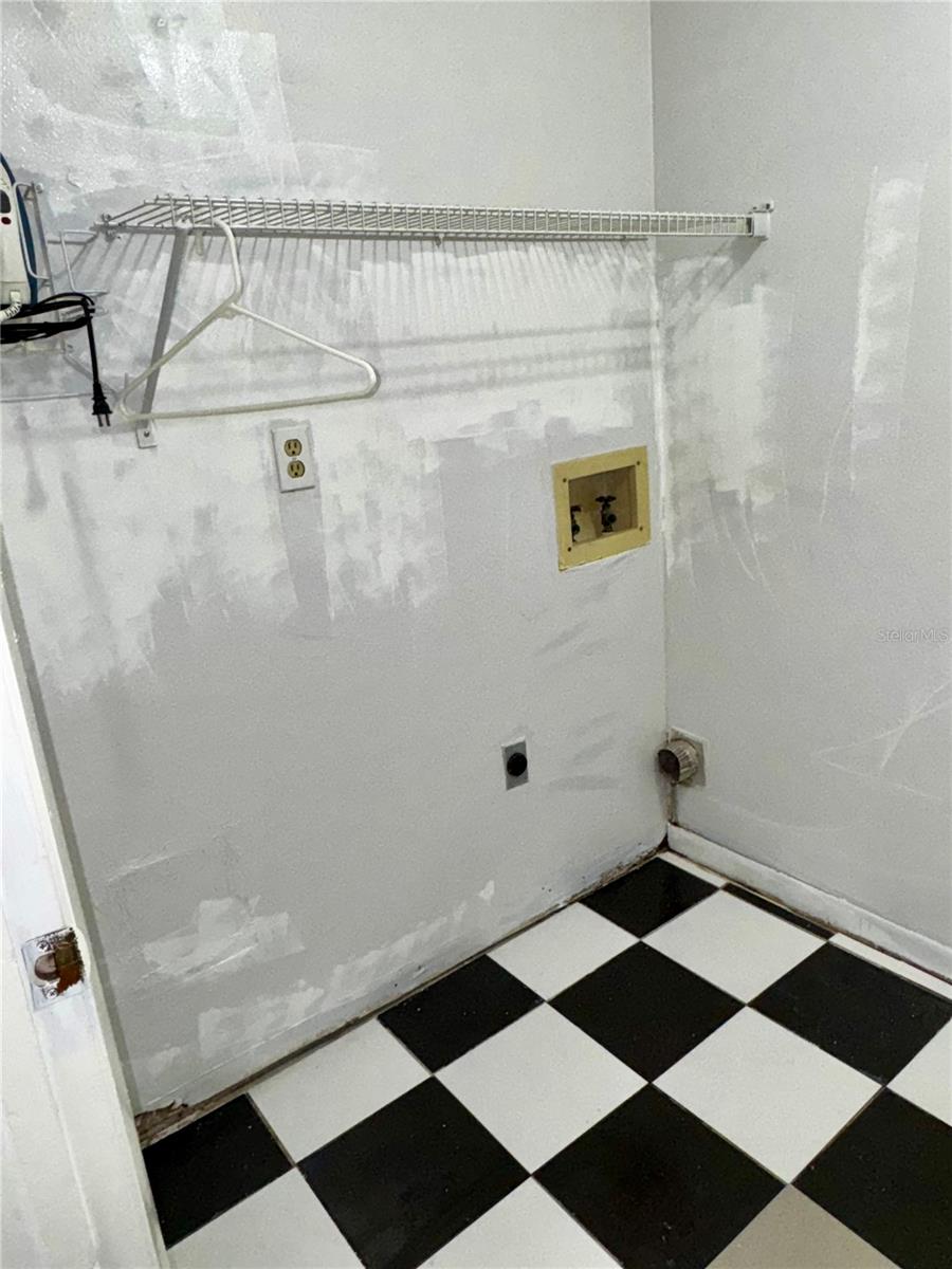 1130 N LAKE PARKER AVE #E332, LAKELAND, FL — photo 23