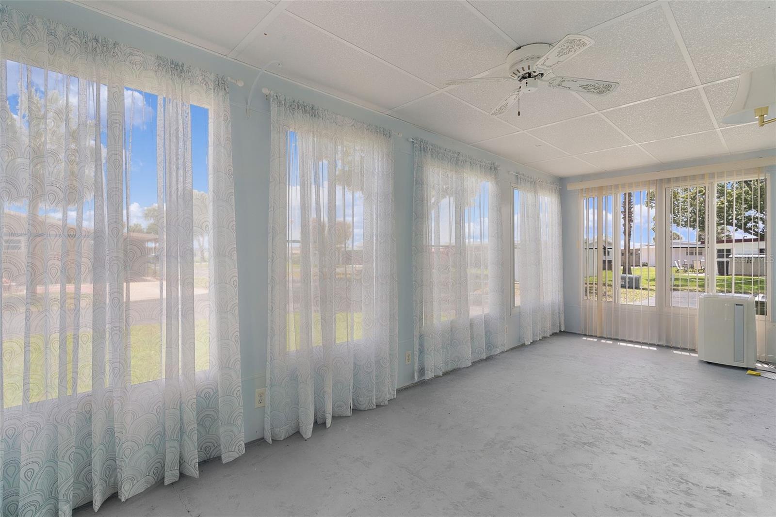 30 RIVERVIEW DR, FRUITLAND PARK, FL — photo 36