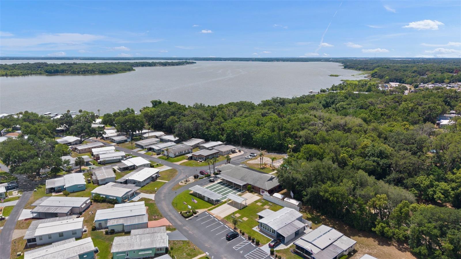 30 RIVERVIEW DR, FRUITLAND PARK, FL — photo 95