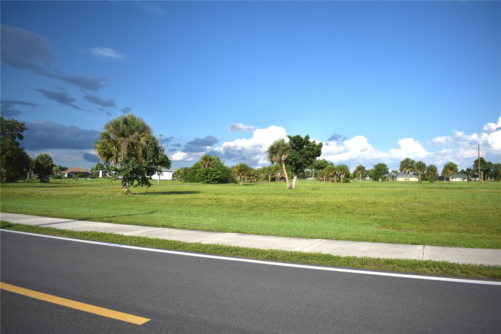 16298 CAPE HORN BLVD, PUNTA GORDA, FL — photo 4