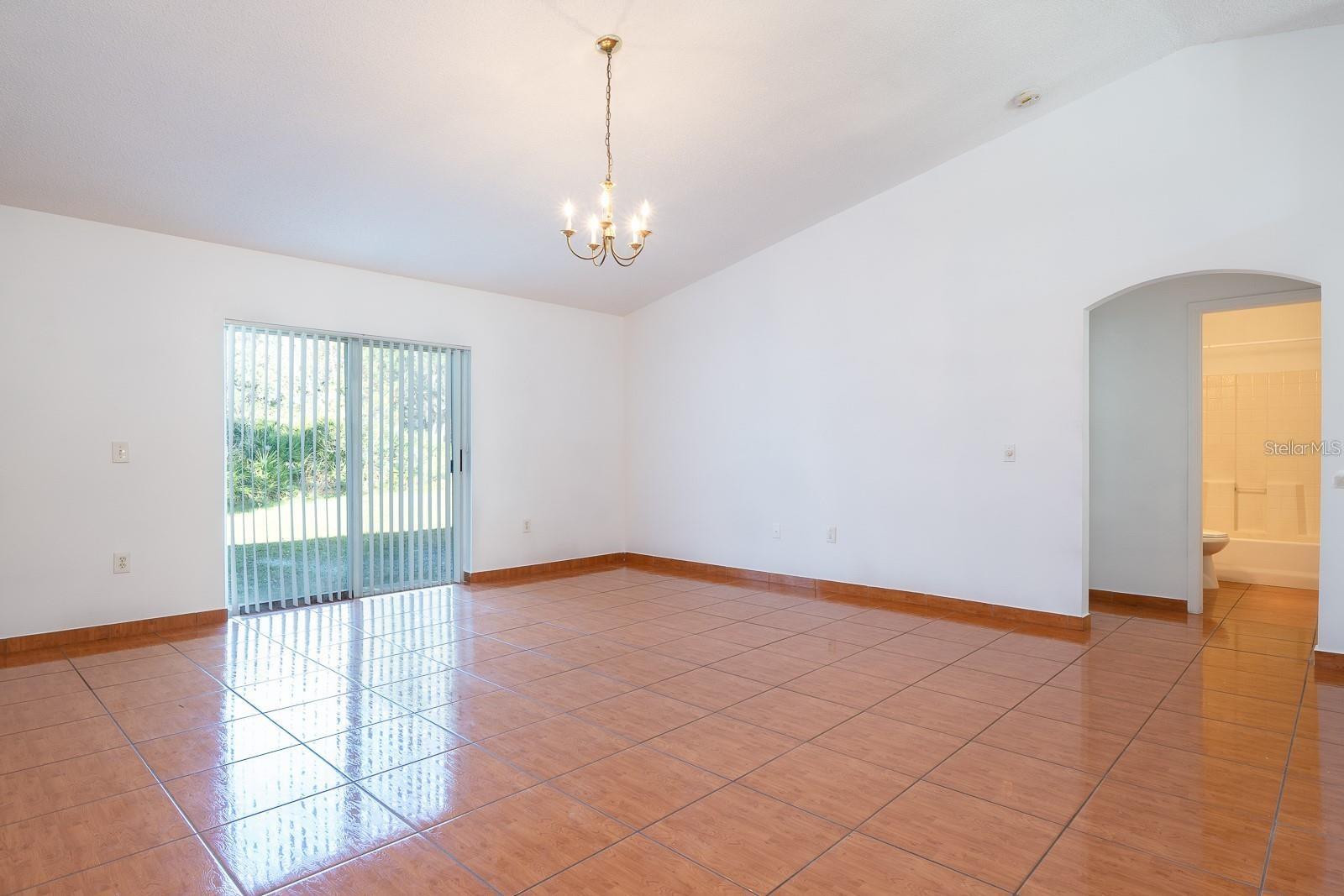 718 PINCON LN, KISSIMMEE, FL — photo 2