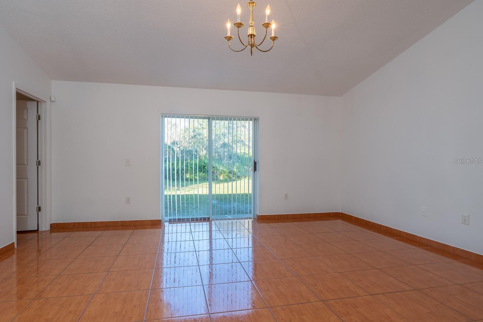 718 PINCON LN, KISSIMMEE, FL — photo 3