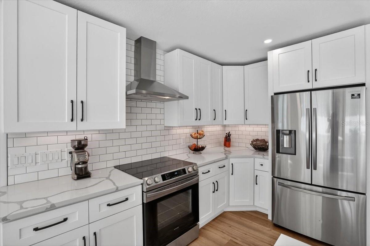 2201 WEBBER ST, SARASOTA, FL — photo 12