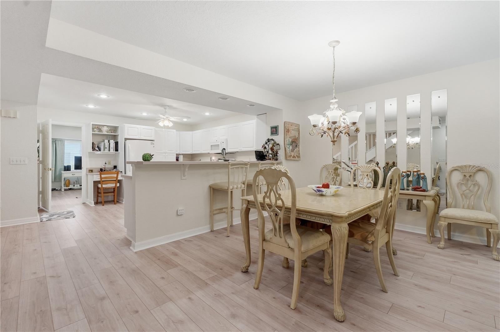 545 PINELLAS BAYWAY S #302, ST PETERSBURG, FL — photo 4