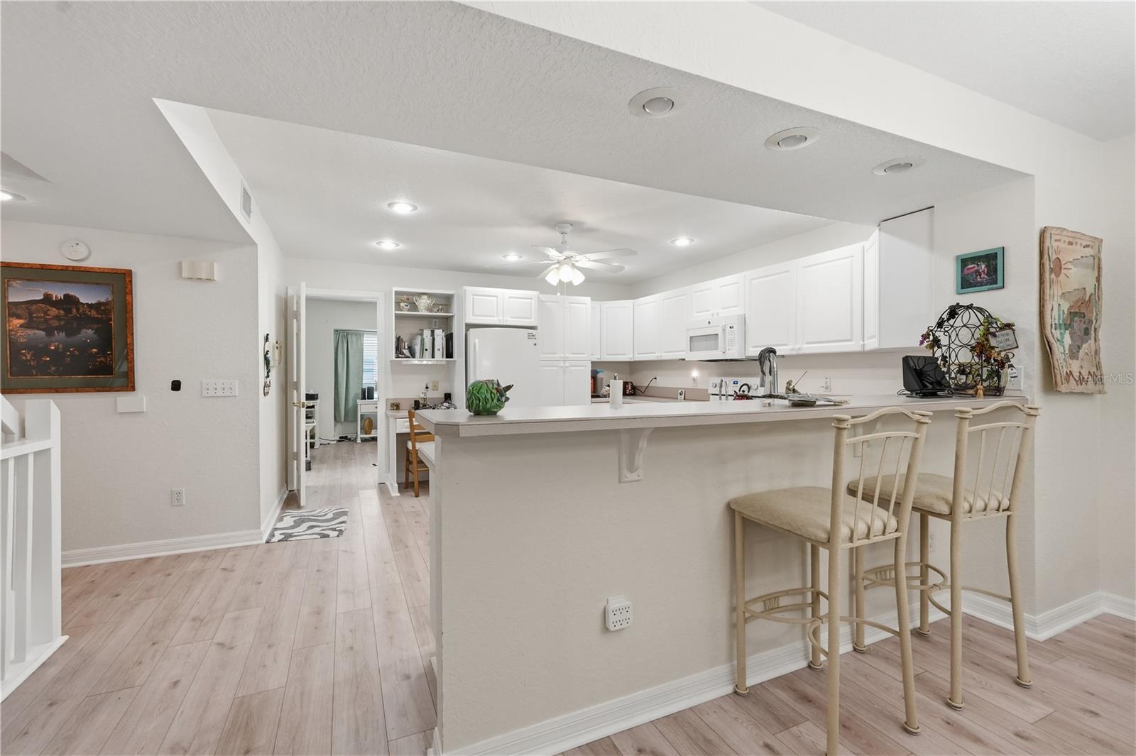 545 PINELLAS BAYWAY S #302, ST PETERSBURG, FL — photo 7
