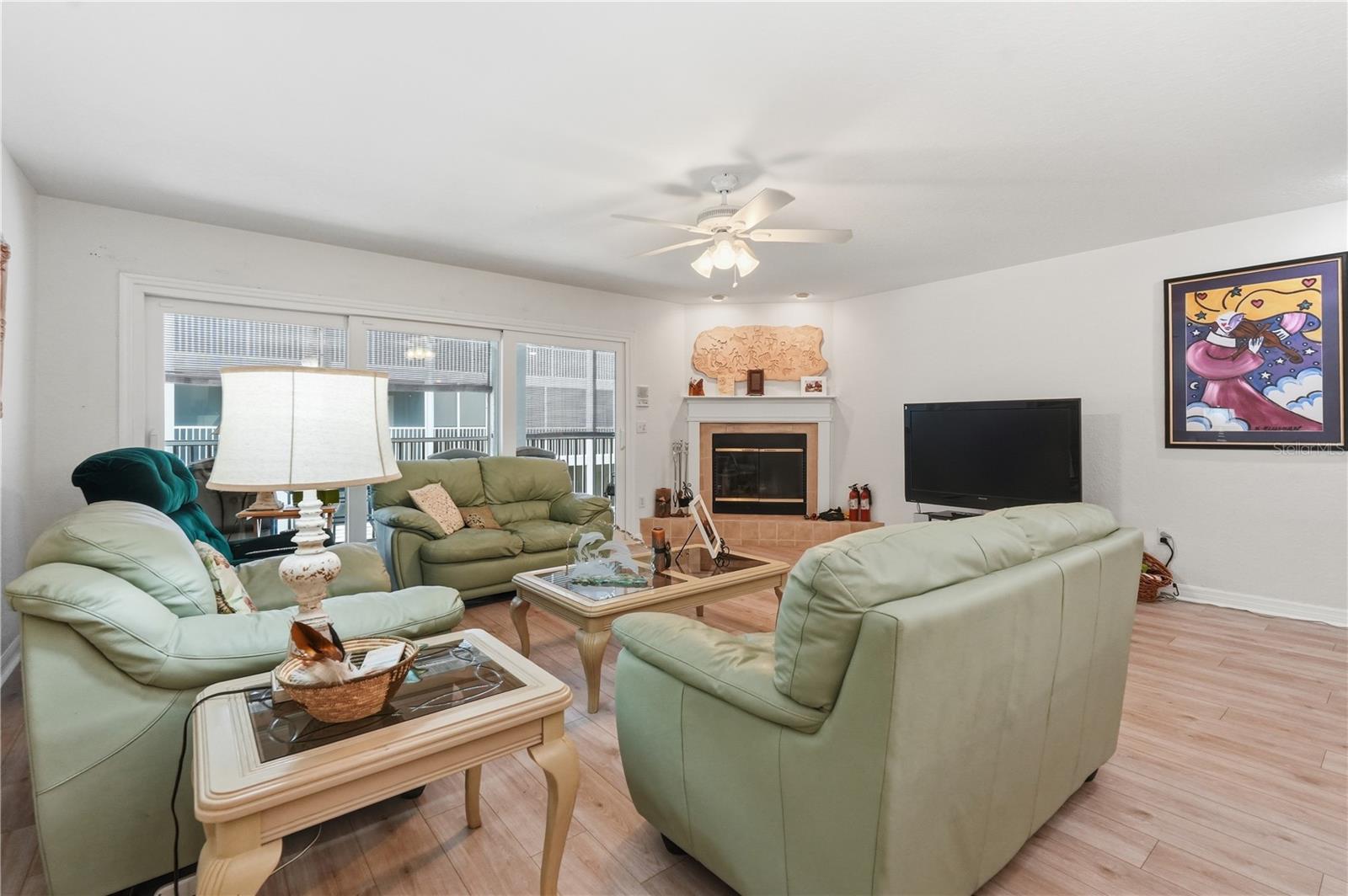545 PINELLAS BAYWAY S #302, ST PETERSBURG, FL — photo 17