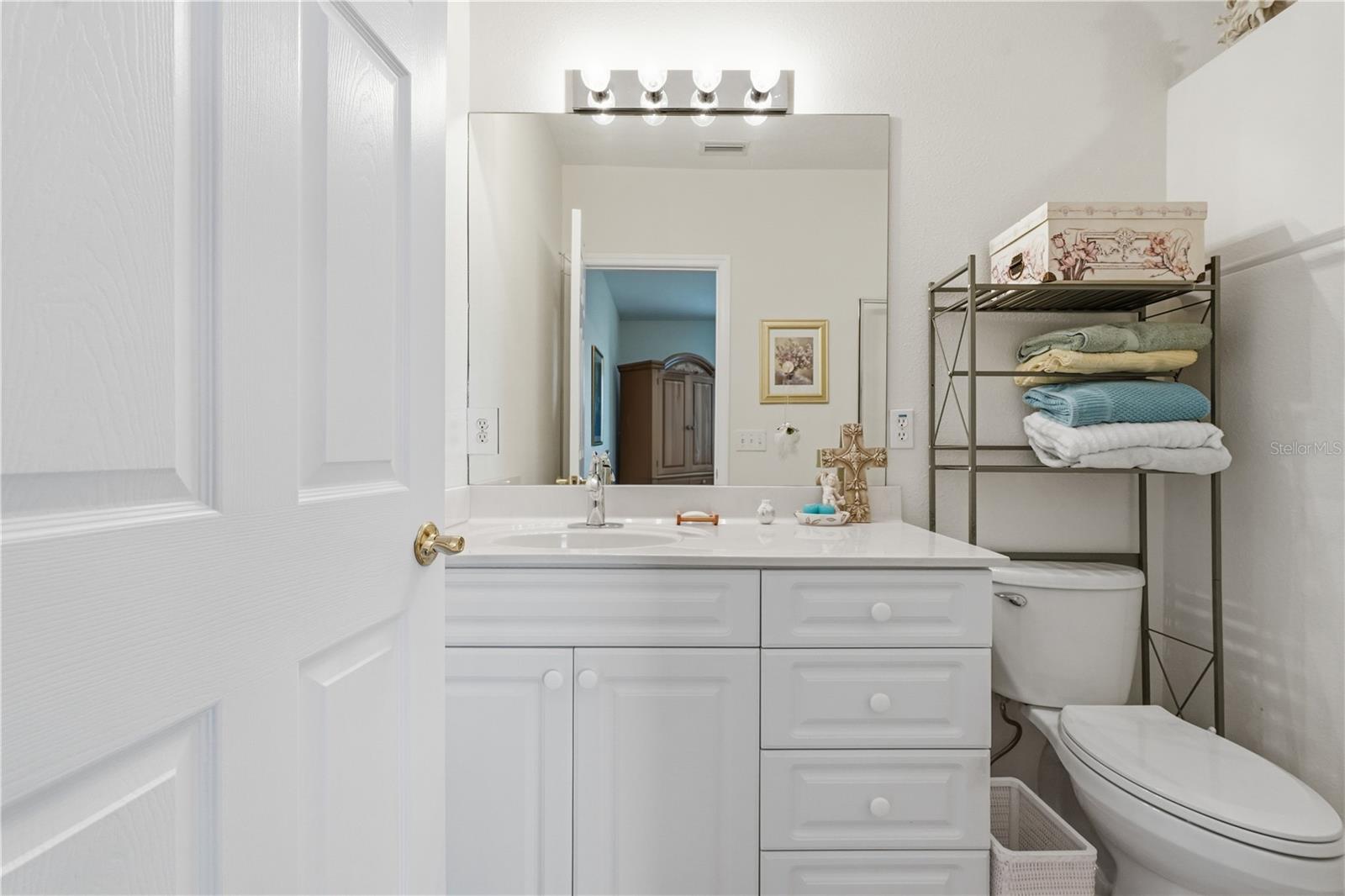 545 PINELLAS BAYWAY S #302, ST PETERSBURG, FL — photo 32