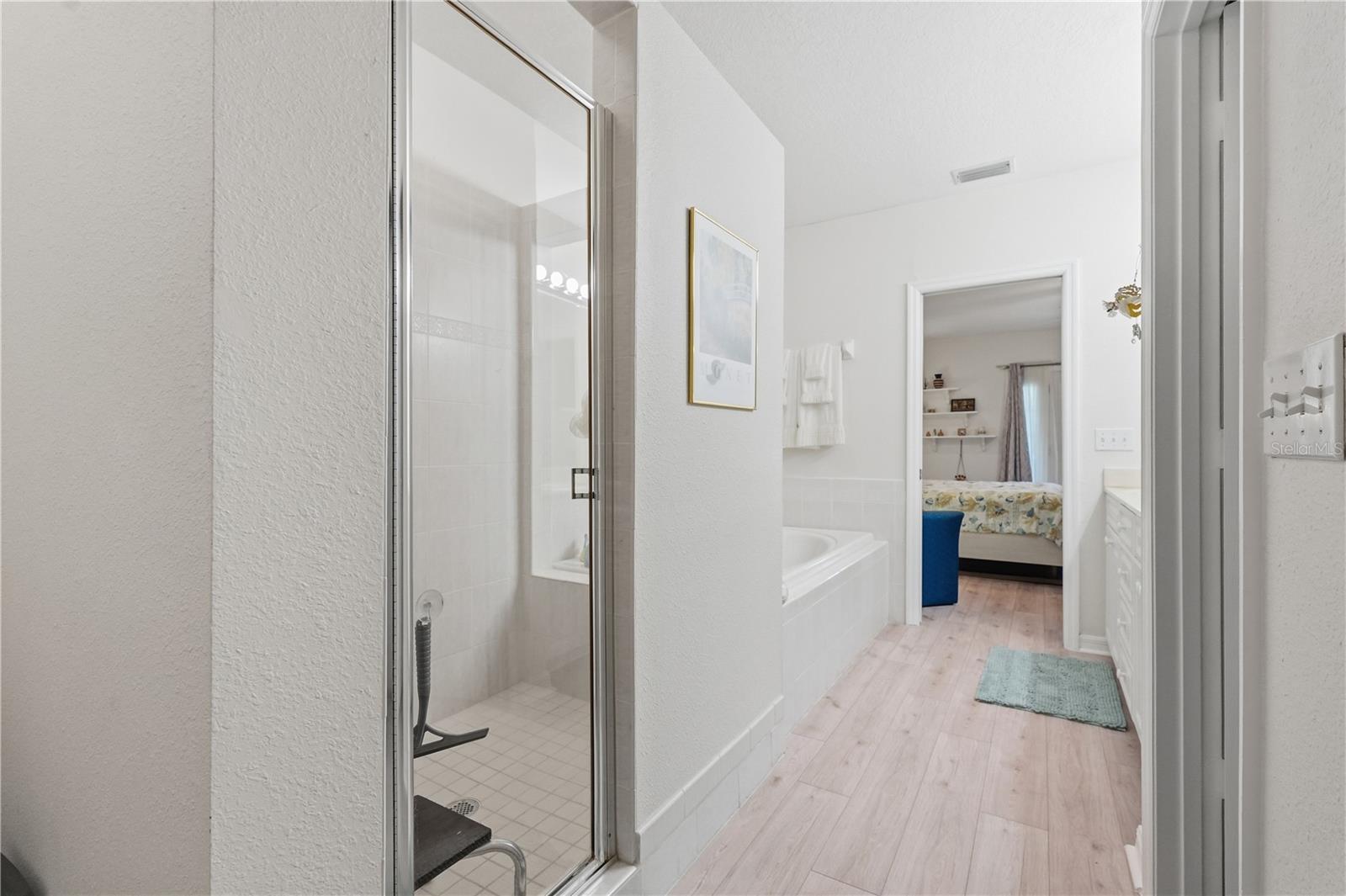 545 PINELLAS BAYWAY S #302, ST PETERSBURG, FL — photo 42