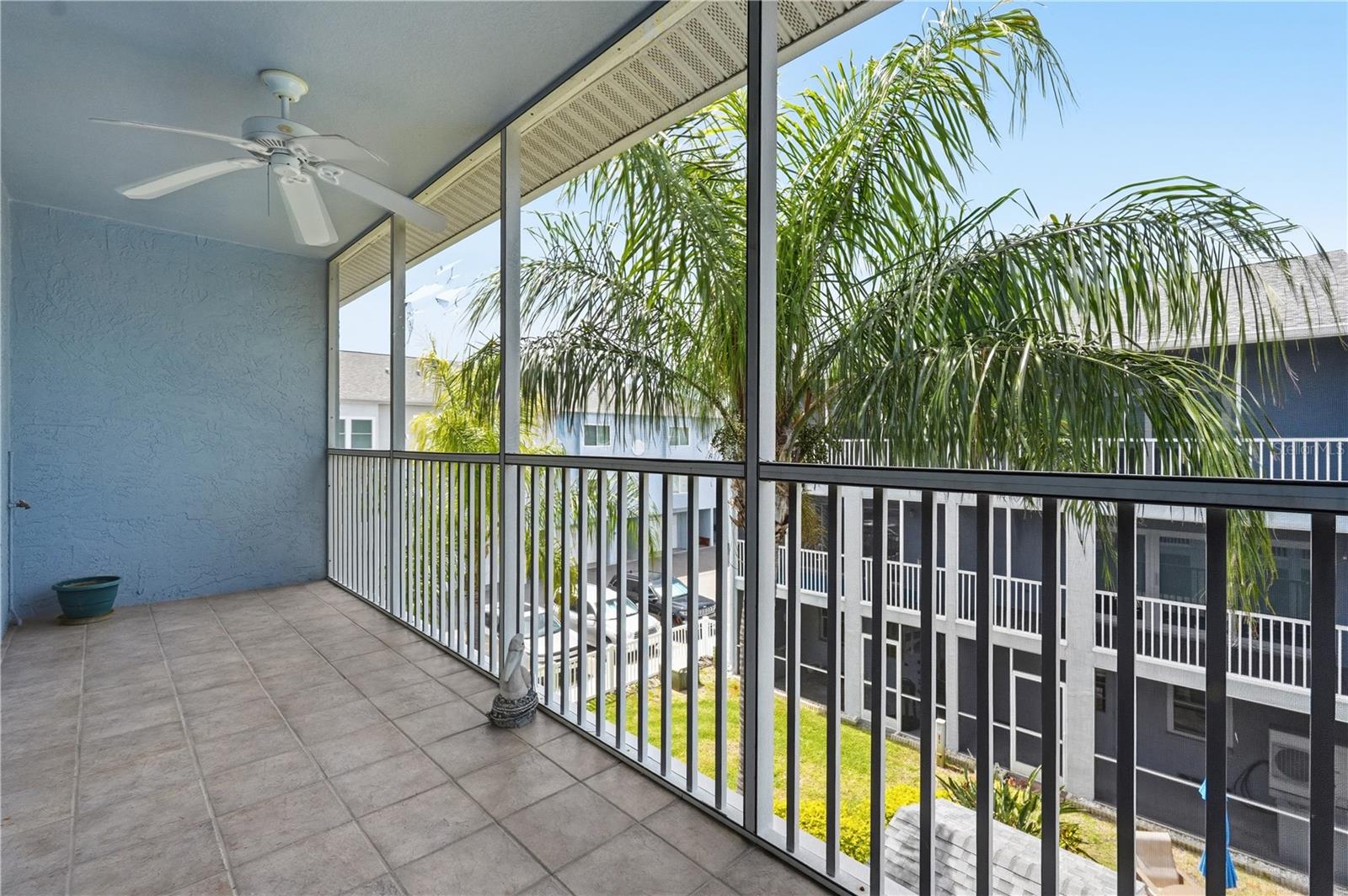 545 PINELLAS BAYWAY S #302, ST PETERSBURG, FL — photo 48