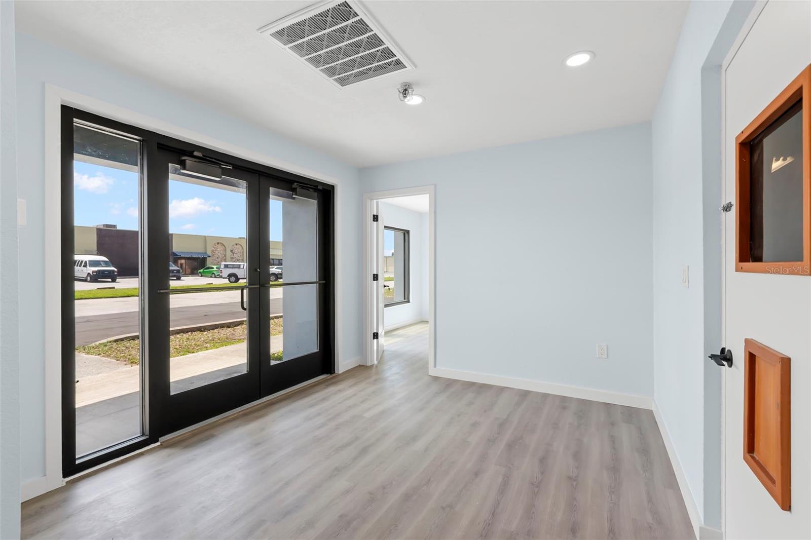 1195 KAPP DR #1, CLEARWATER, FL — photo 13