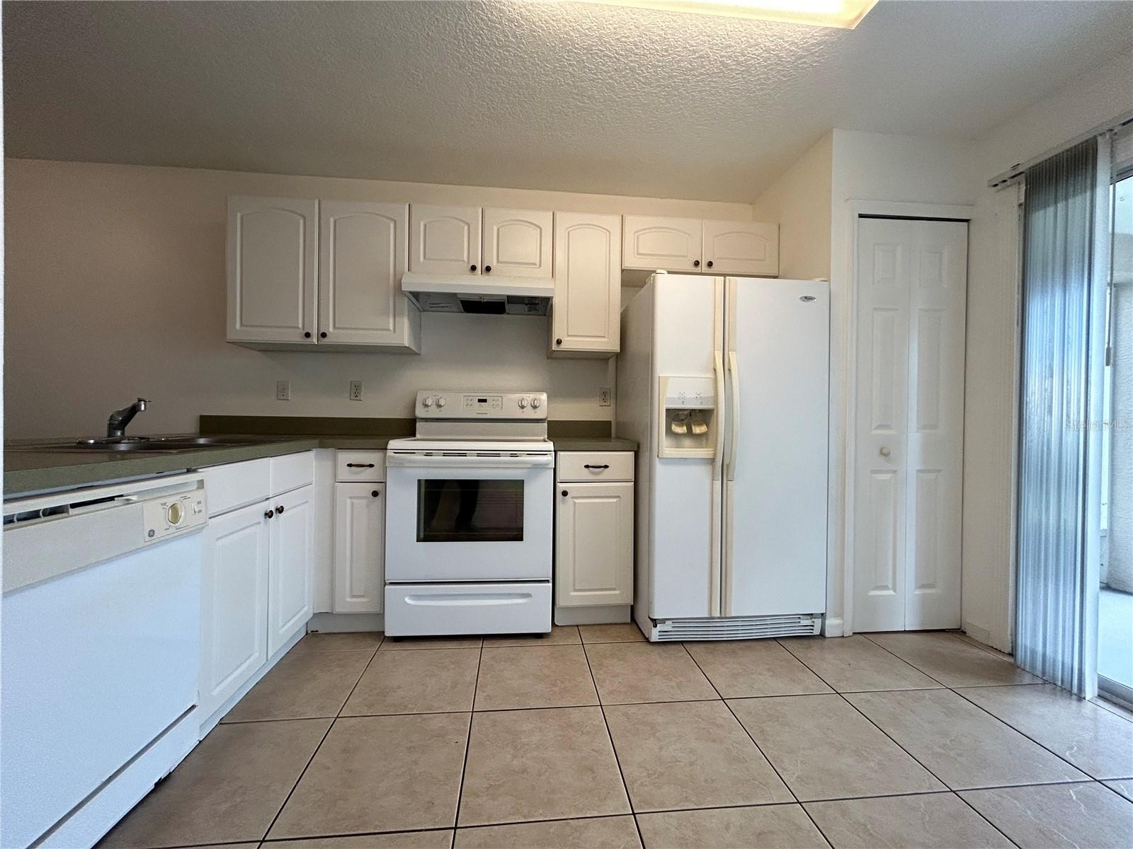 3076 SHINGLE CREEK CT, KISSIMMEE, FL — photo 7