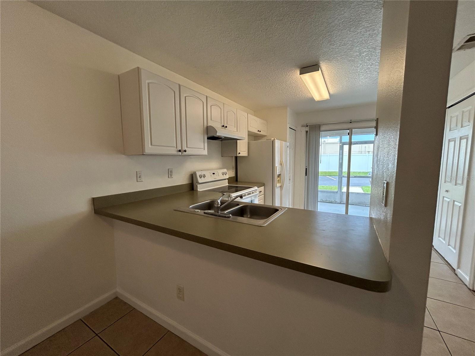 3076 SHINGLE CREEK CT, KISSIMMEE, FL — photo 8