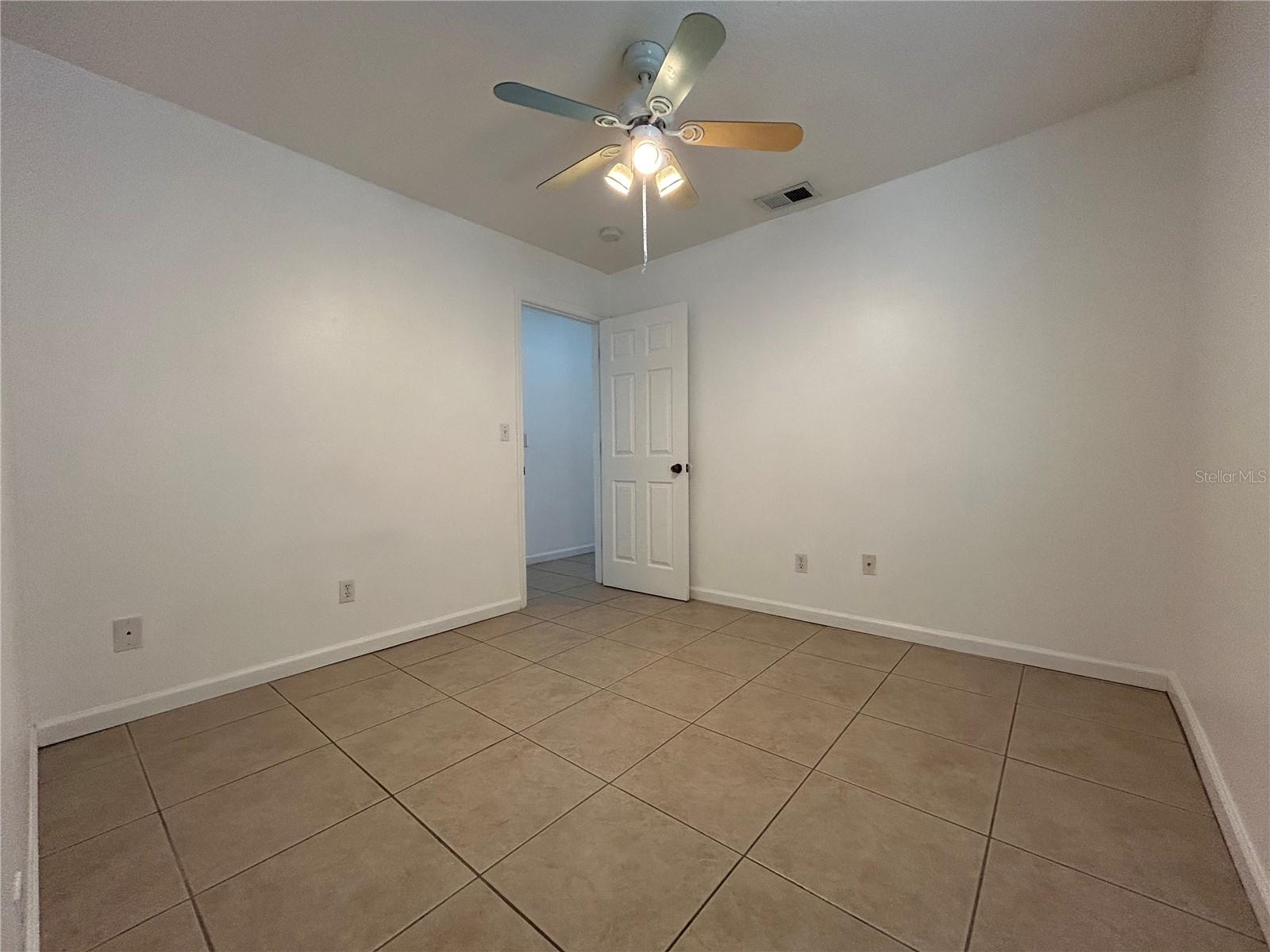 3076 SHINGLE CREEK CT, KISSIMMEE, FL — photo 17