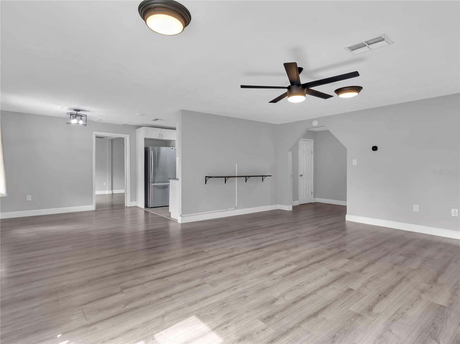 6201 THERESA ST, TAMPA, FL — photo 9