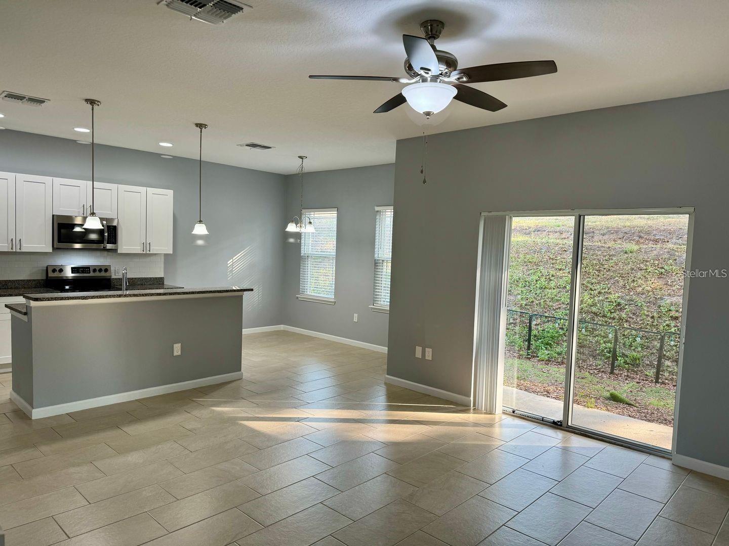930 LAKEFRONT VILLAGE DR, CLERMONT, FL — photo 5