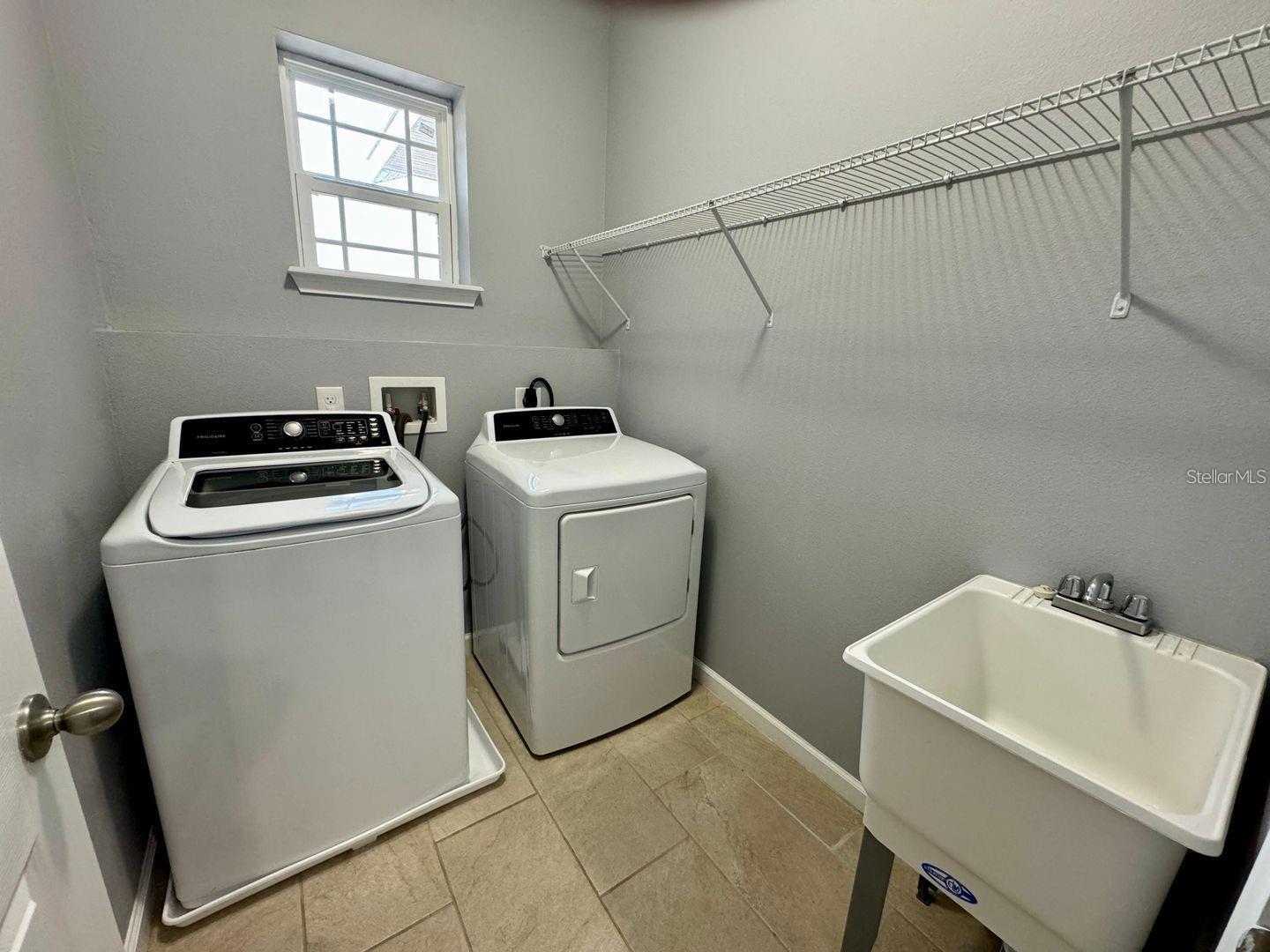930 LAKEFRONT VILLAGE DR, CLERMONT, FL — photo 13