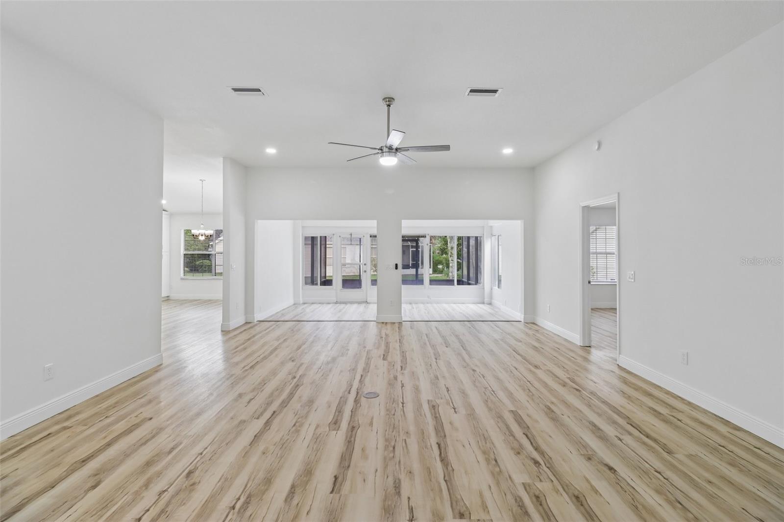 207 DESOTA CT, THE VILLAGES, FL — photo 16