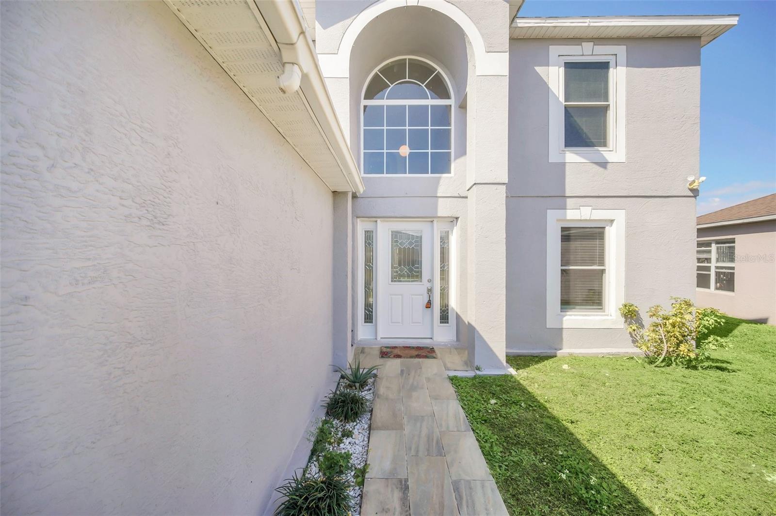 2120 MARISOL LOOP, KISSIMMEE, FL — photo 3