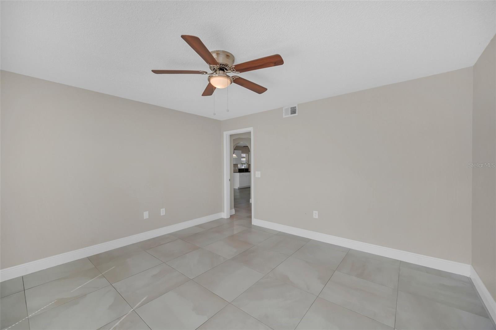 2120 MARISOL LOOP, KISSIMMEE, FL — photo 25