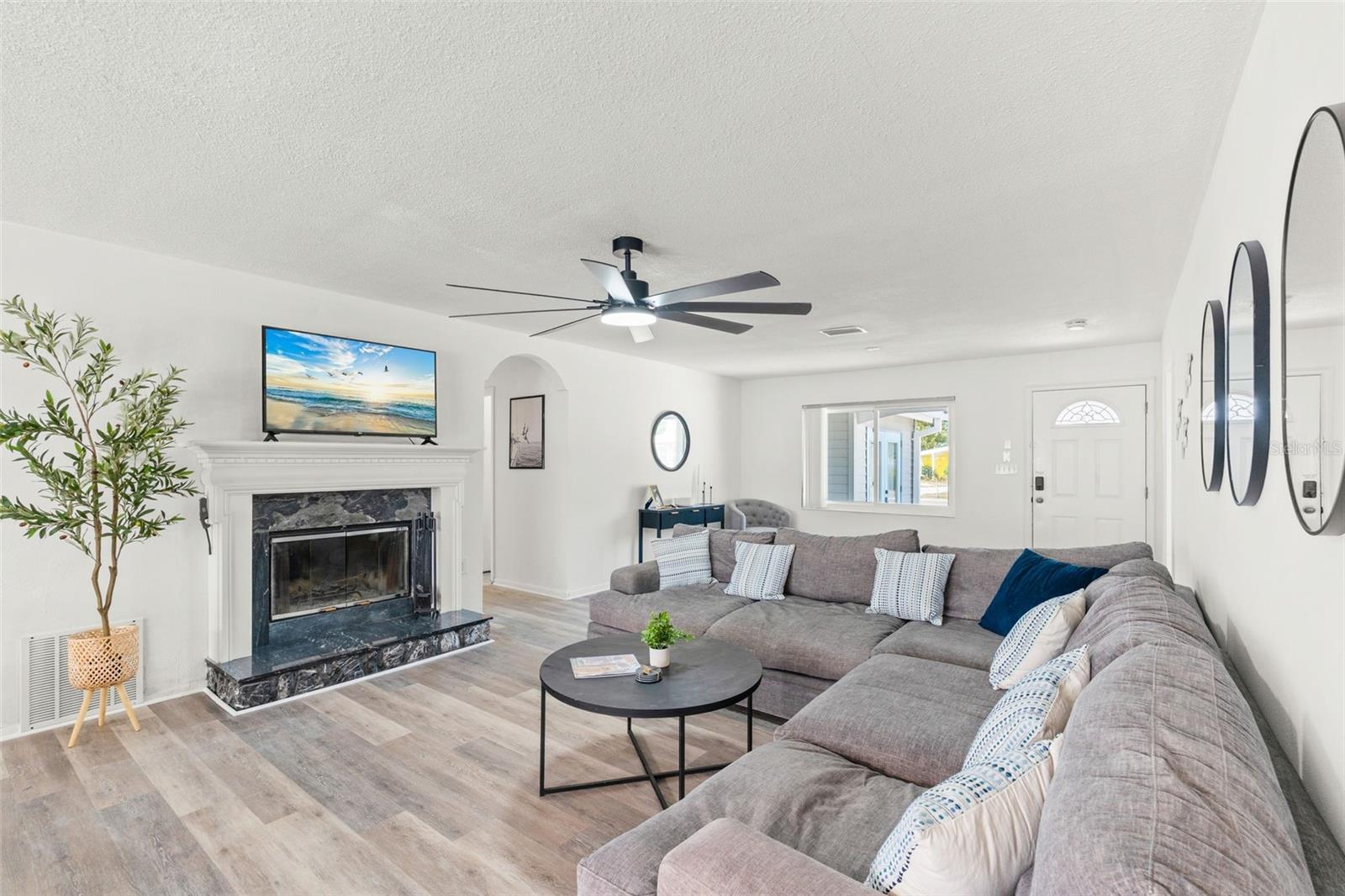 3007 FLORIDA BLVD, BRADENTON, FL — photo 3