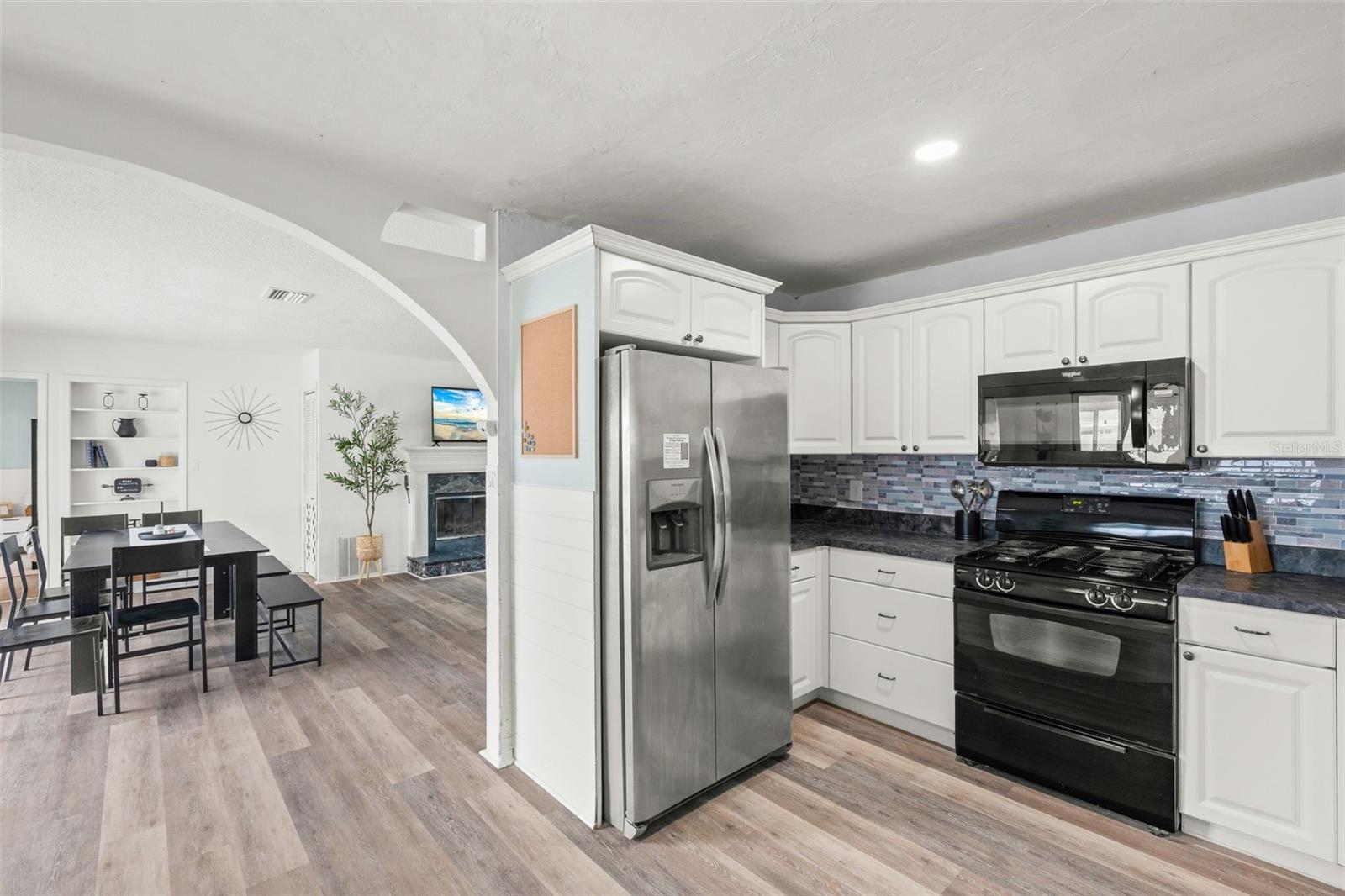 3007 FLORIDA BLVD, BRADENTON, FL — photo 5